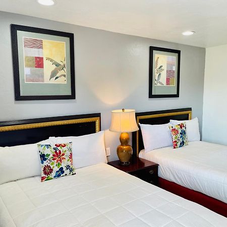 Siesta Inn Sarasota - Indian Beach Room photo